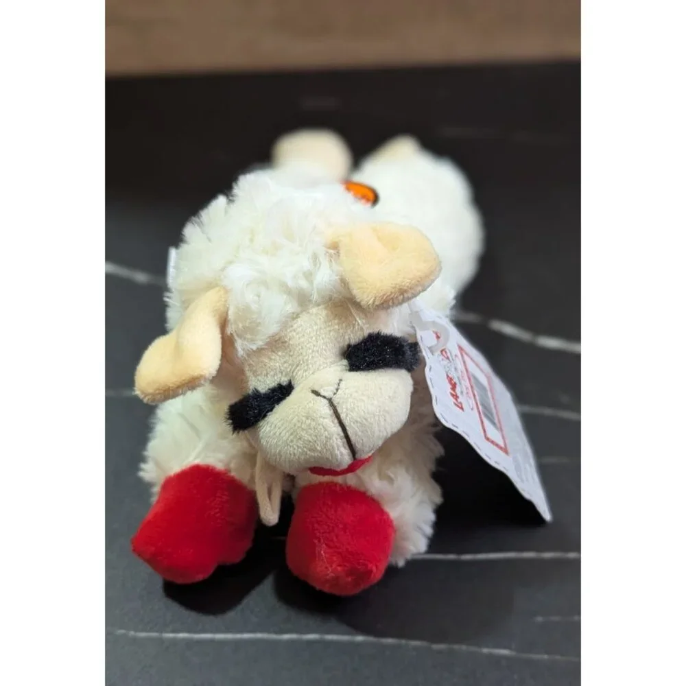 Lamb Chop Plush Dog Toy With‎ Squeaker Soft & Cuddly By DreamWorks New With Tags